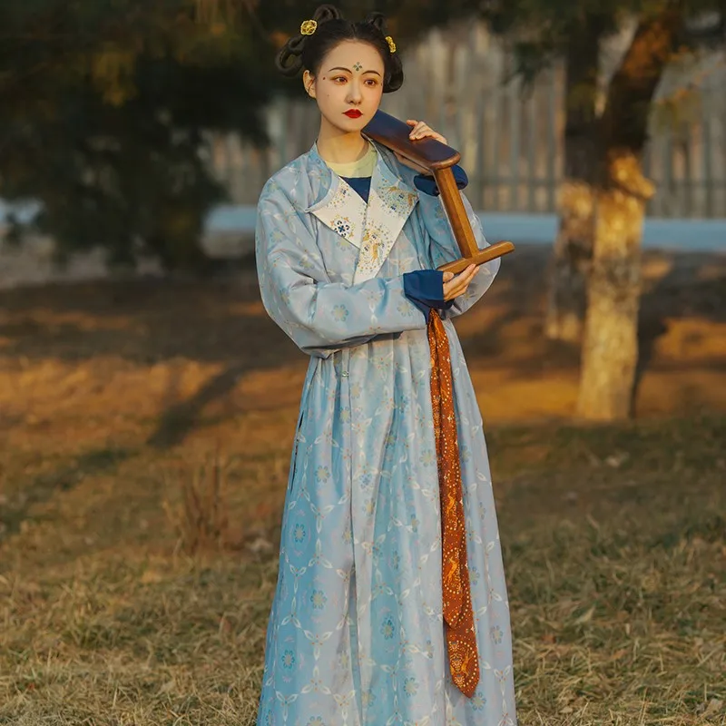 

2023 Loose Men's and Women's Long Robe Tang Han Dynasty Uniform Crewneck Robe With Belt Chinese Style Hanfu Clothes Costume