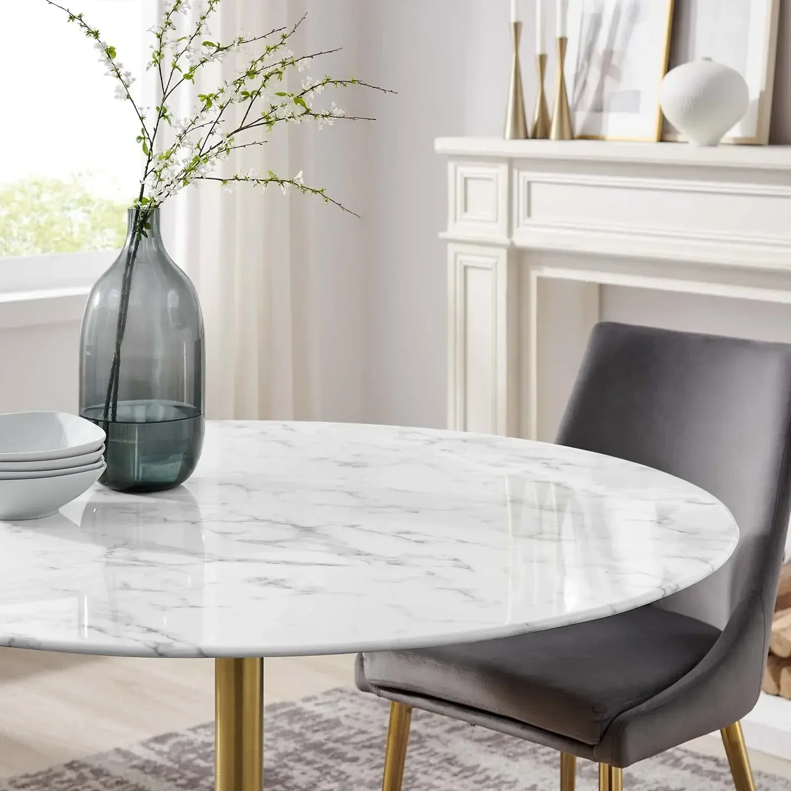 Modern Luxury Coffee Table Round White Cafe Tea Table Gold Marble Tulip