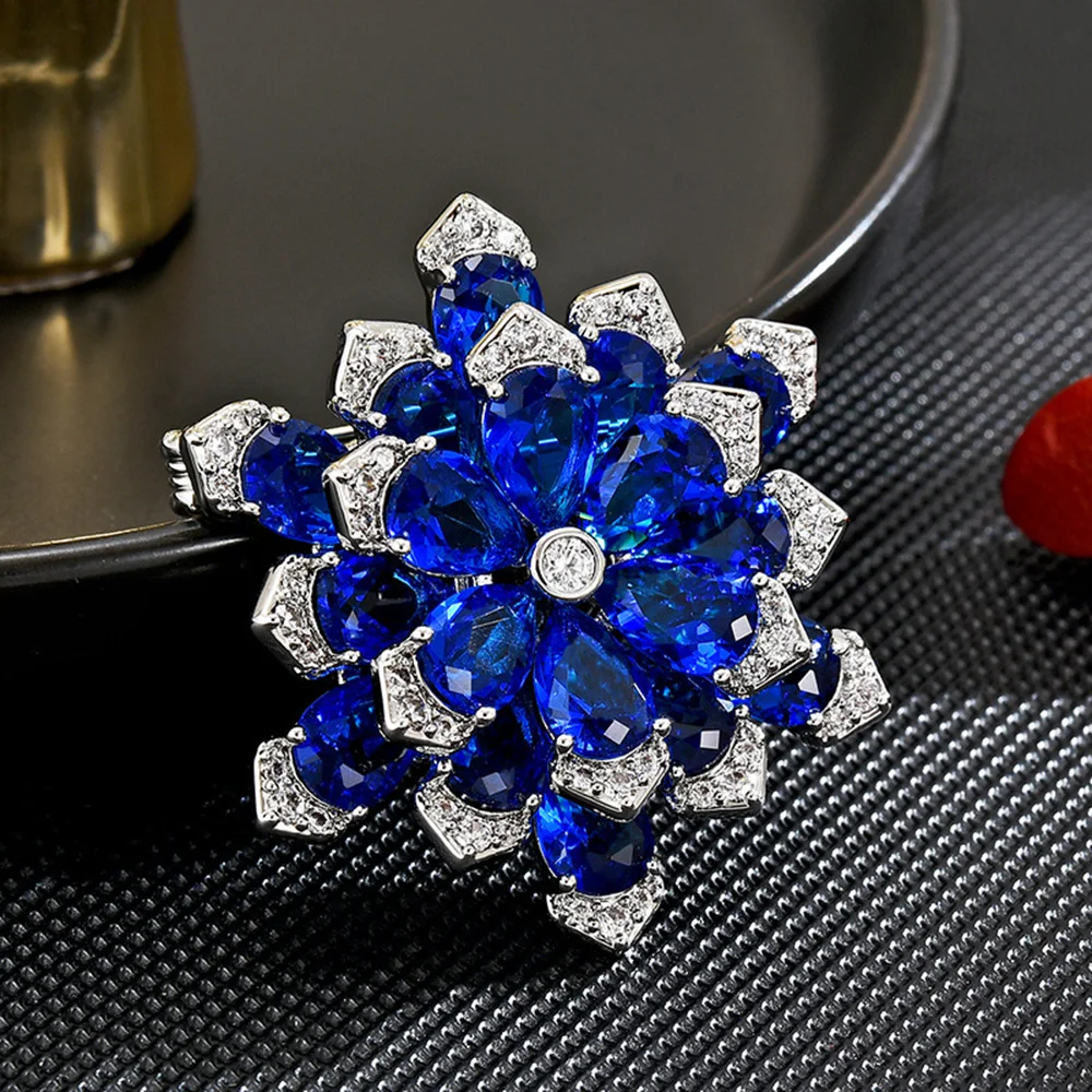 Trendy Large Rhinestone Flower Brooches for Women 3-color Coat Suit Office Party Casual Pins Accessories Gifts