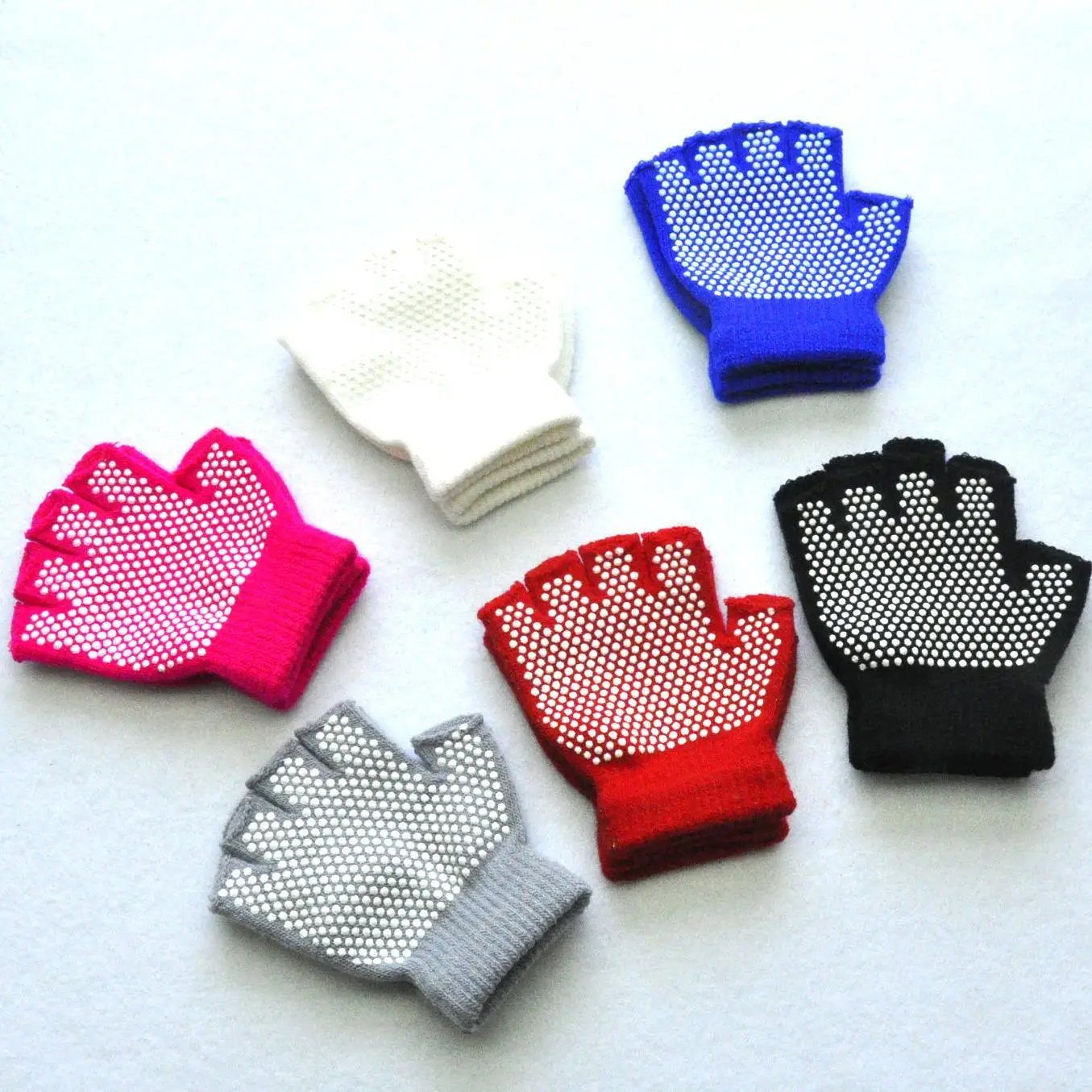 5-12Y Children Winter Half Finger Anti Slip Knitted Warm Gloves for Boys Girls Student Mittens Outdoor Cycling Skiing Gloves