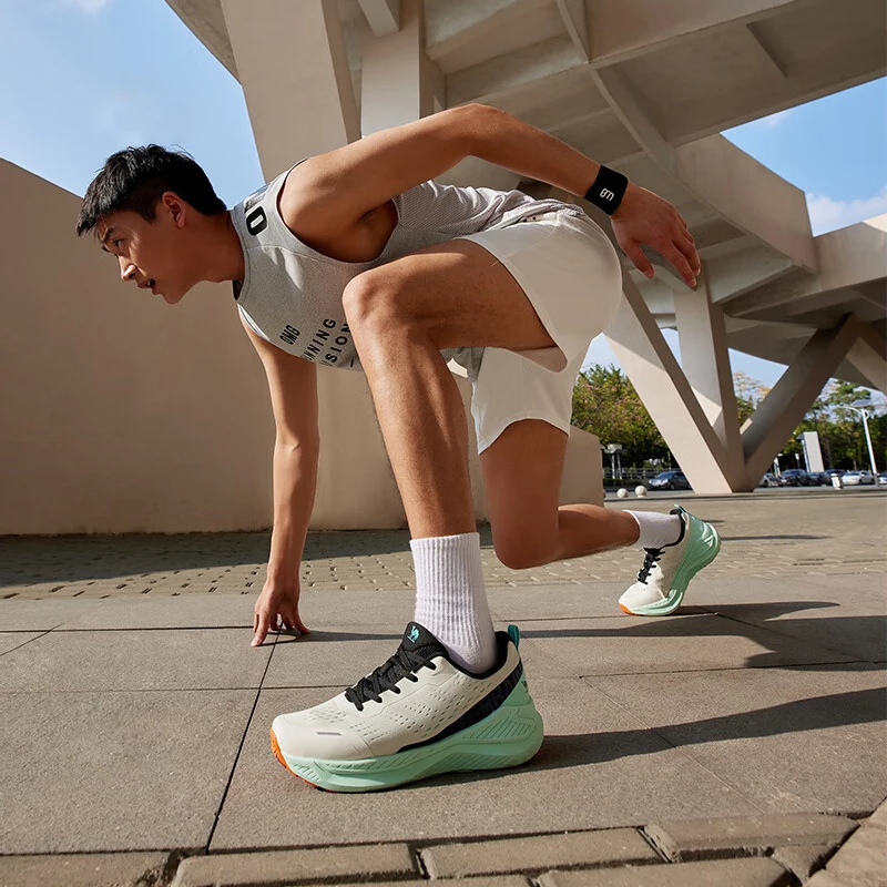 أحذية CAMEL للرجال والنساء