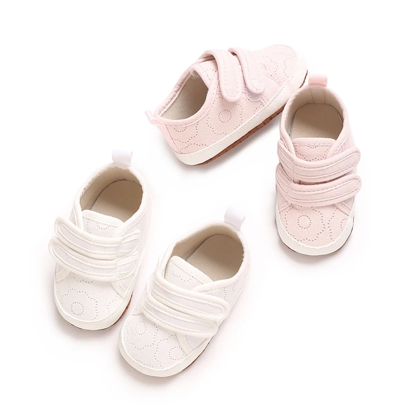Modische Babyschuhe für 0–18 Monate, Freizeitschuhe für Herren und Damen, einfarbig, Baumwolle, weiche Sohle, neue Sportschuhe, bequem für den ersten Spaziergang – Detail 4