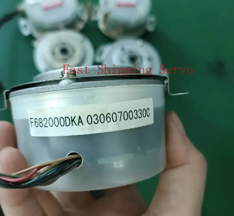 

F682000DKA в хорошем рабочем состоянии с 3-месячной гарантией