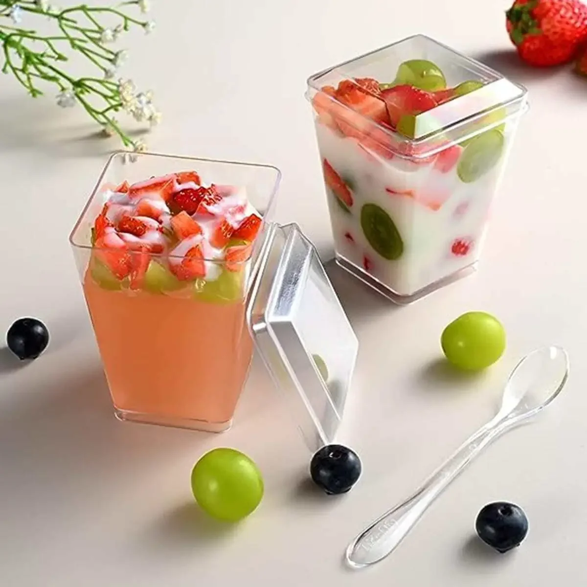 Mousse Cup Plastic Transparent Cup Square For Cafe Restaurant