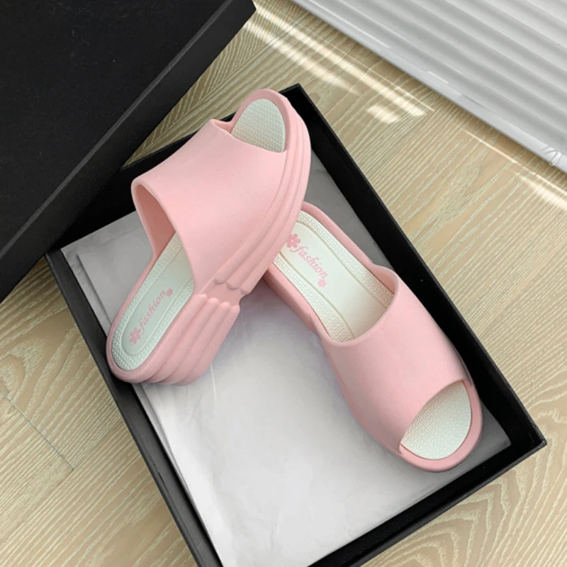 thumbnail image 3 of Sandalias de cuña para mujer, chanclas de EVA con punta abierta para mujer, antideslizantes, cómodas, informales, de moda, para verano, zapatillas de plataforma para mujer, 3 of 6