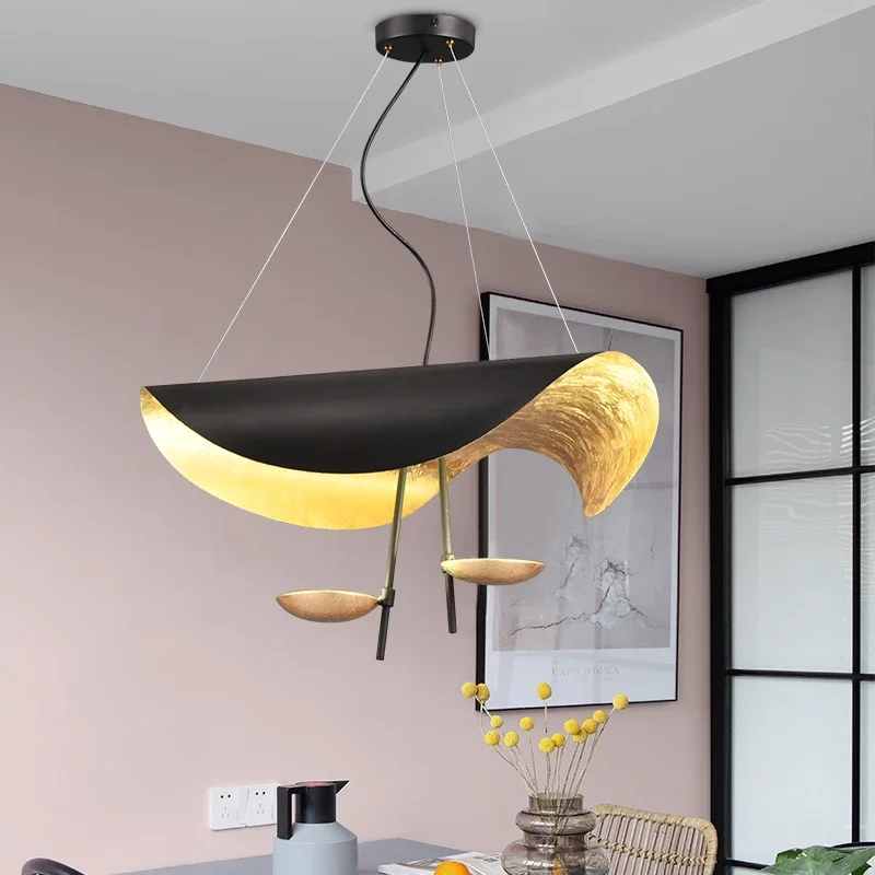 

Modern Manta Pendant Lamp Flying Saucer Hat industrial retro replica design lamp white black Restaurant, bedroom pendant light