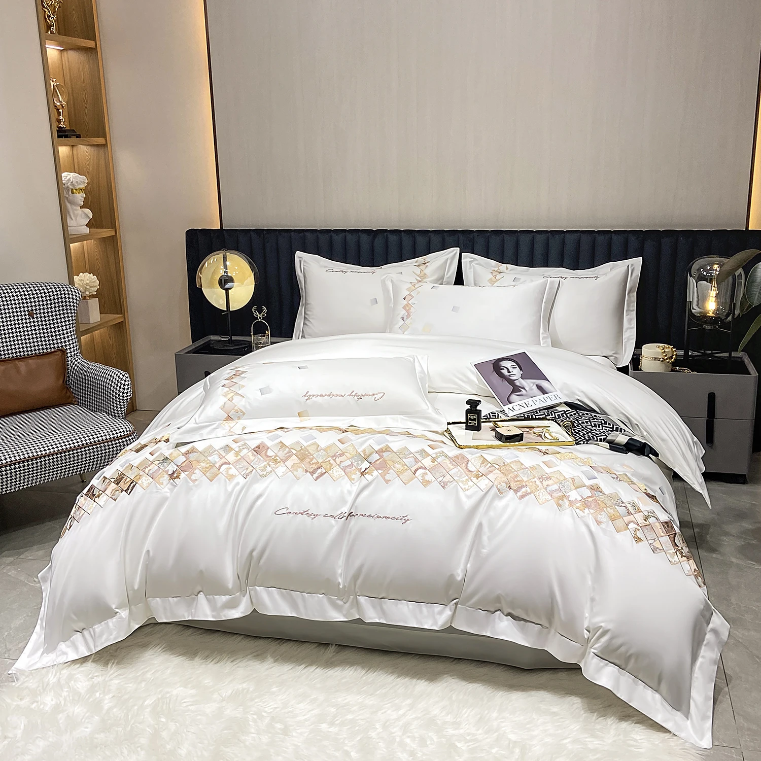 

Egyptian Cotton Embroidery Bedding Set Four Piece Queen Size King Size Duvet Cover Bed Sheet Pillow Cover White