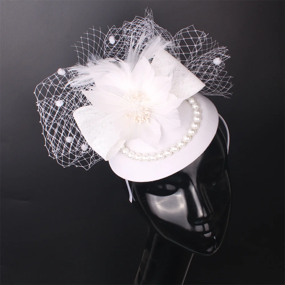 

Белая сетчатая Вуалетка, элегантная женская шляпа-«Таблетка» с зажимом для невесты, новая модная шляпа-«Таблетка» для еды, кепка для гонок