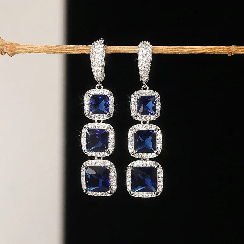 Huitan Tropfenohrringe mit glänzendem Prinzessinnen-Zirkonia für Damen, eleganter Stil für Hochzeit, Party, Jahrestag, Geschenk, Accessoires – Detail 3