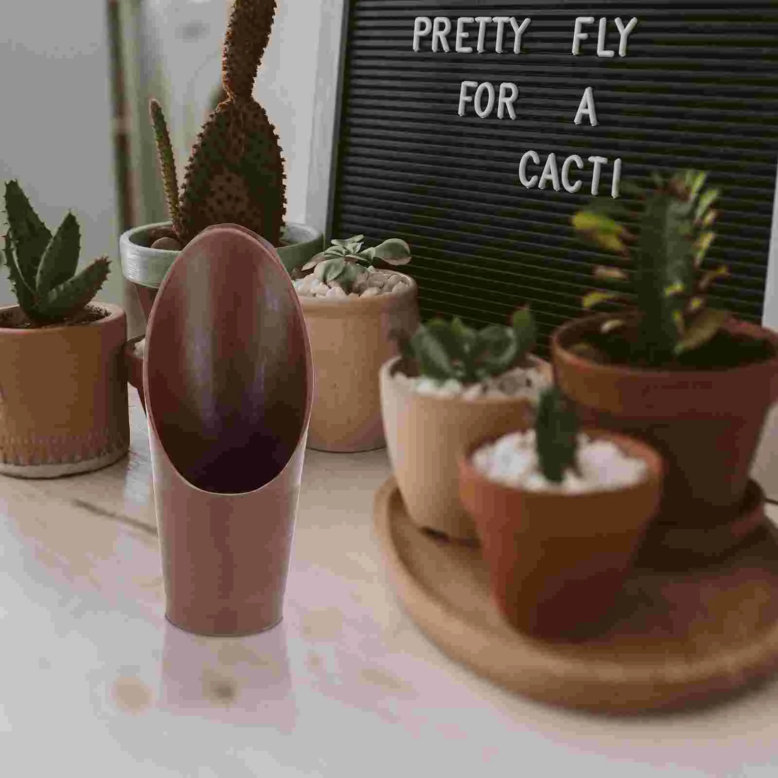 Miniature Small Plastic Garden Utility Soil Scoop (Random Color) Garden soil scoop Miniature soil scoop