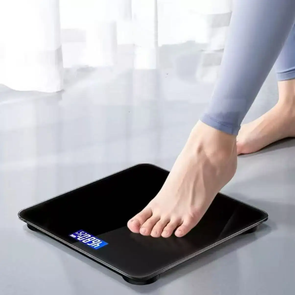 USB Charging Intelligent Household Small Electronic Weighing Precision Body Scale Weight_voghion.com
