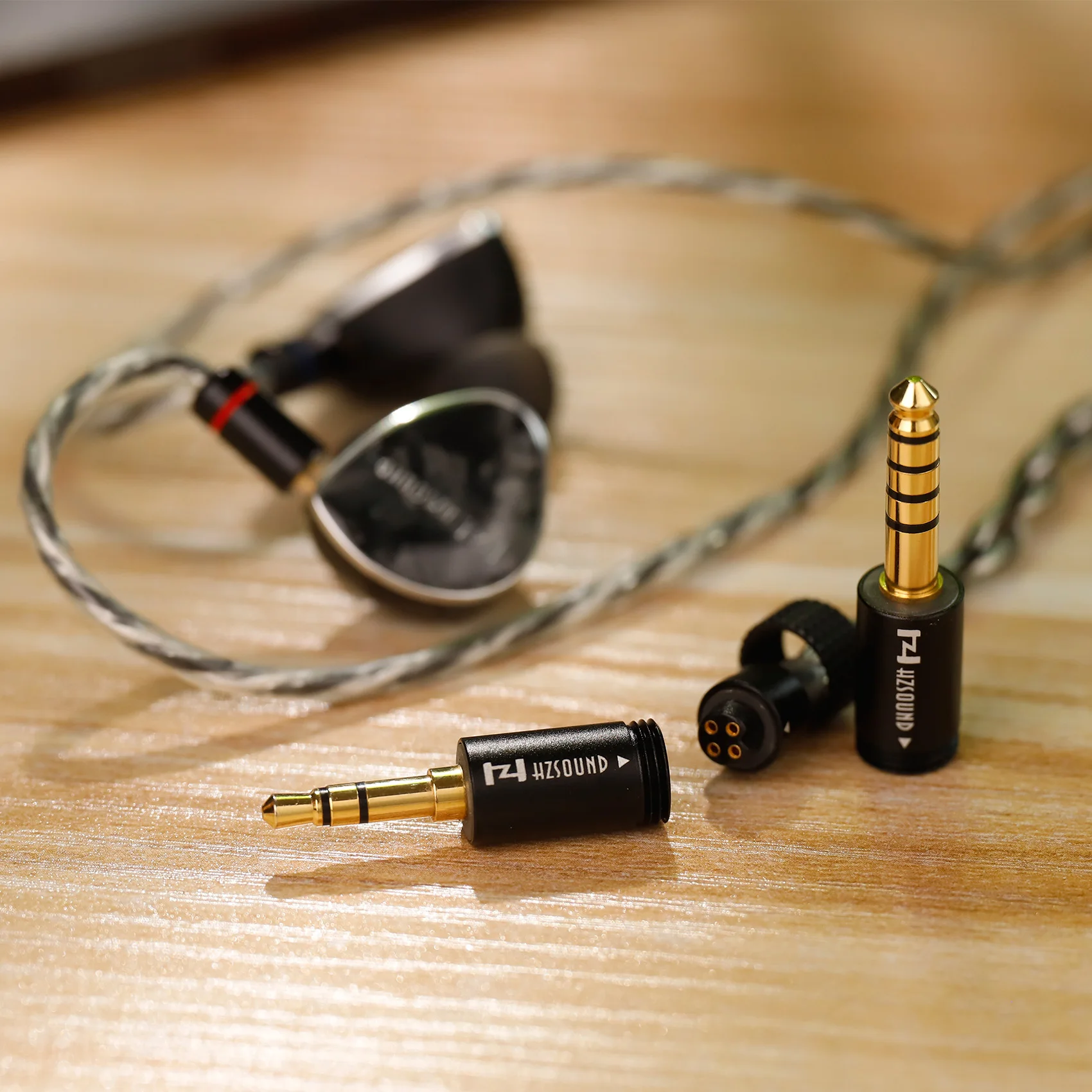 HZSOUND LUNA CNC Metal Shell Wired Headphones In Ear Monitor Noise Cancelling Earphone With 0.78 2Pin 3.5/4.4mm Replaceable Plug 3