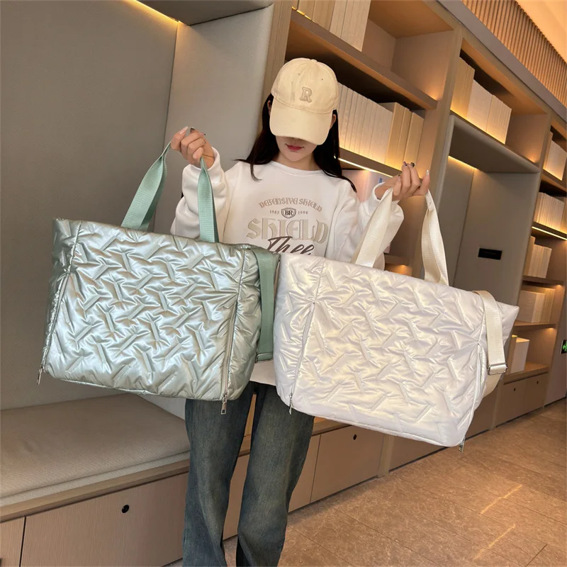 2024 New Women Short Distance Portable Travel Women Large Capacity Fashionable Commuting Tote Luggage Bag Business Trip Storage
