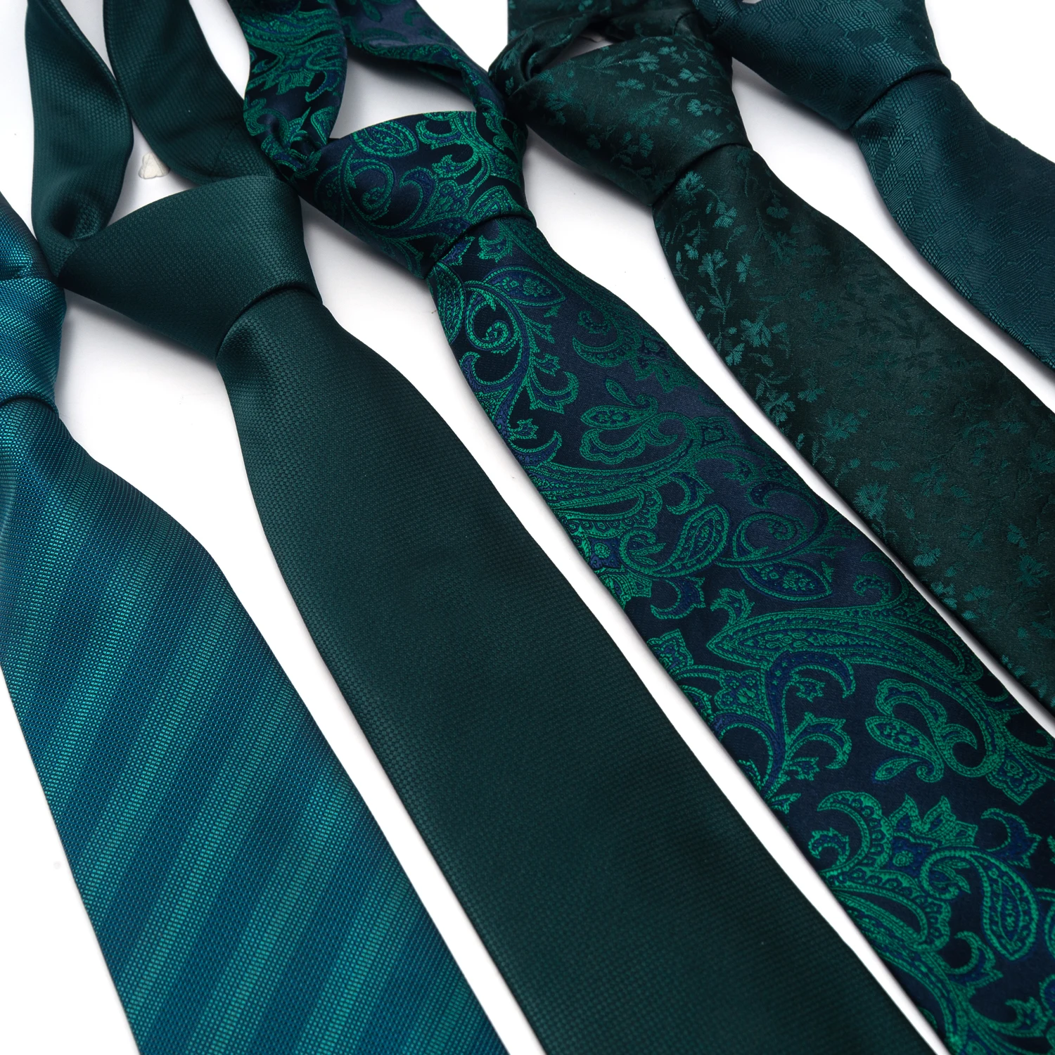 Silk Brand Green Tie Men Necktie Dark Red Shirt Accessories Plaid Gravatas Fit Wedding Workplace Holiday Party neck tie