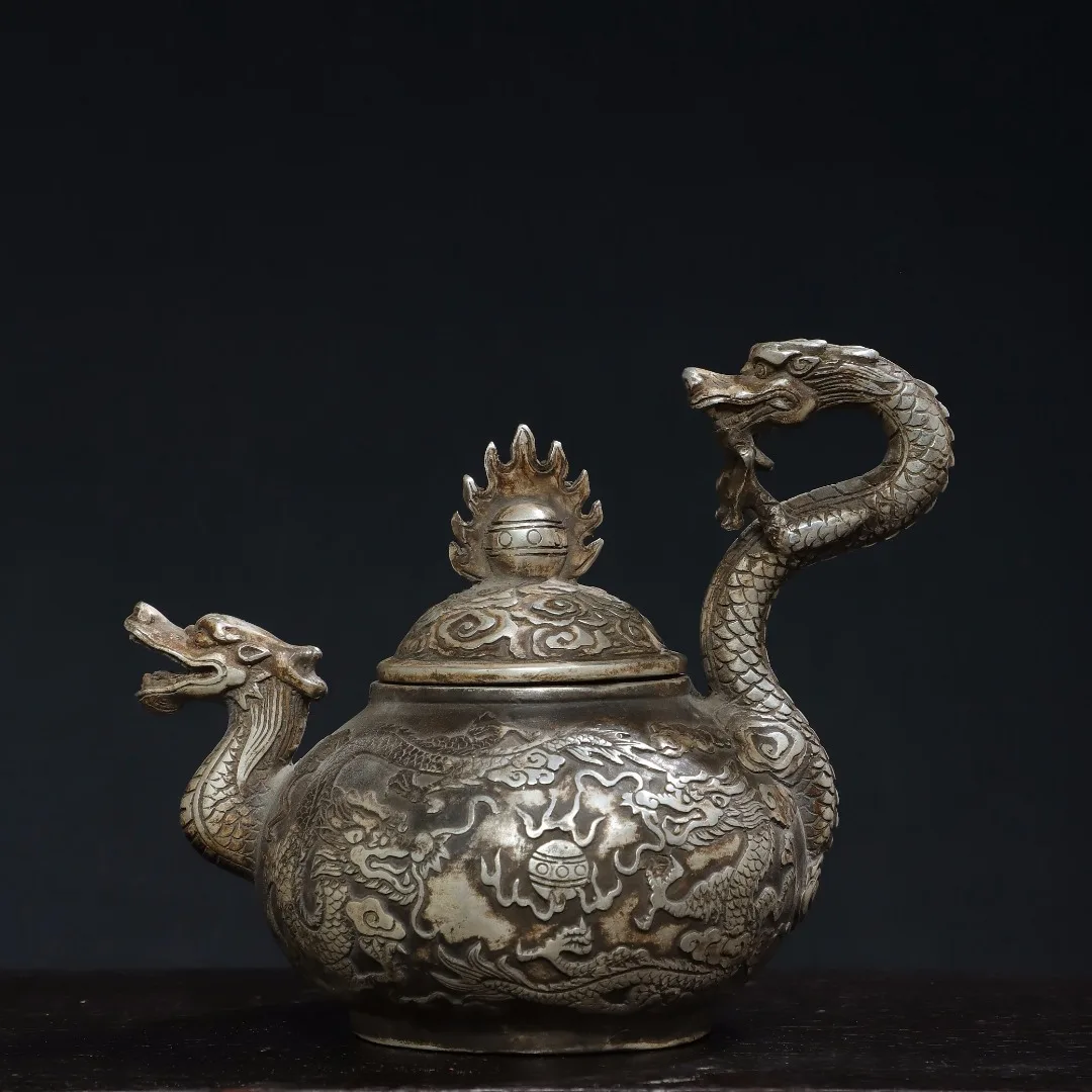 7 "Tibet Temple Collection Old Bronze Gilded Silver Dragon Pattern Double Dragon Head Pot Teiera Flagon Ornaments