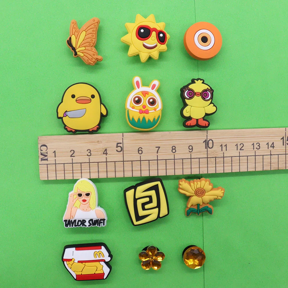 

1 шт. бабочки подсолнухи цыпленок пиво кенгуру инопланетянин Мальчики девушки ранние Подвески DIY Jibz Пряжка для обуви украшения Искусственный подарок