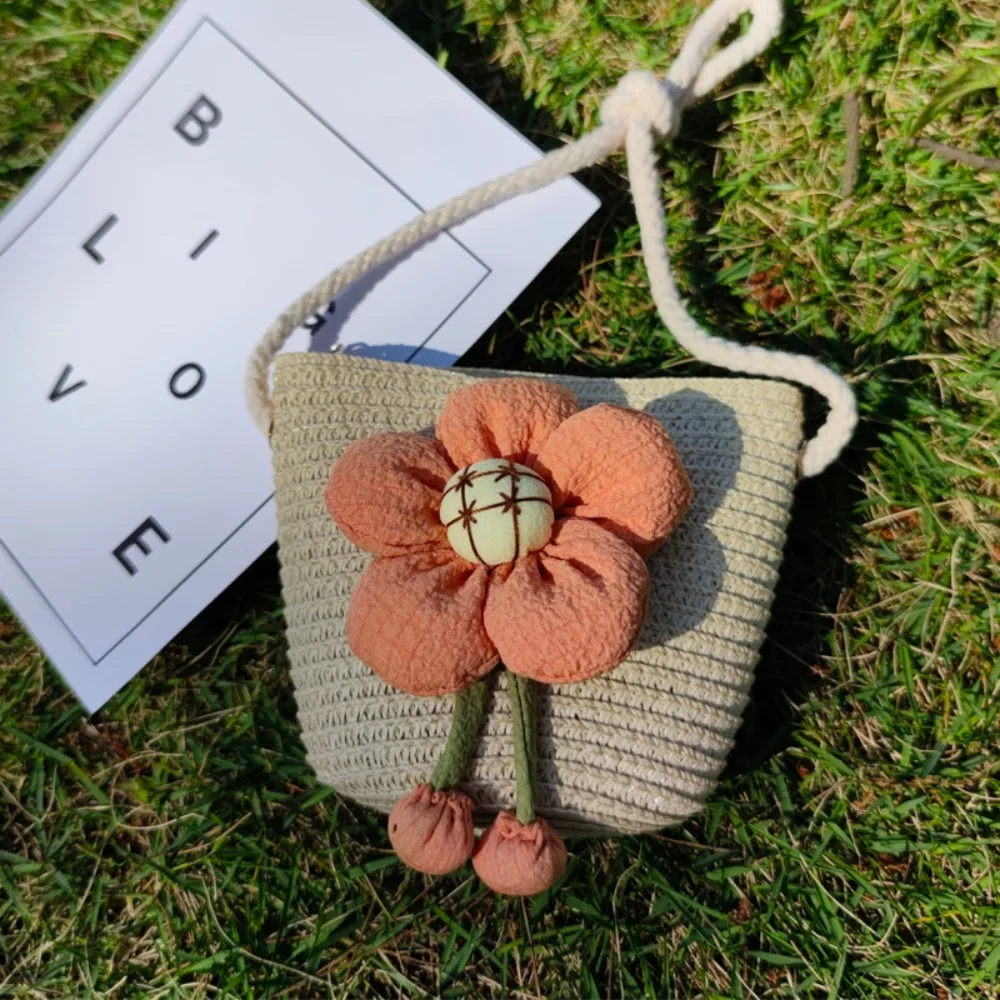 Bloom Tote Mini Straw Shoulder Bag 5