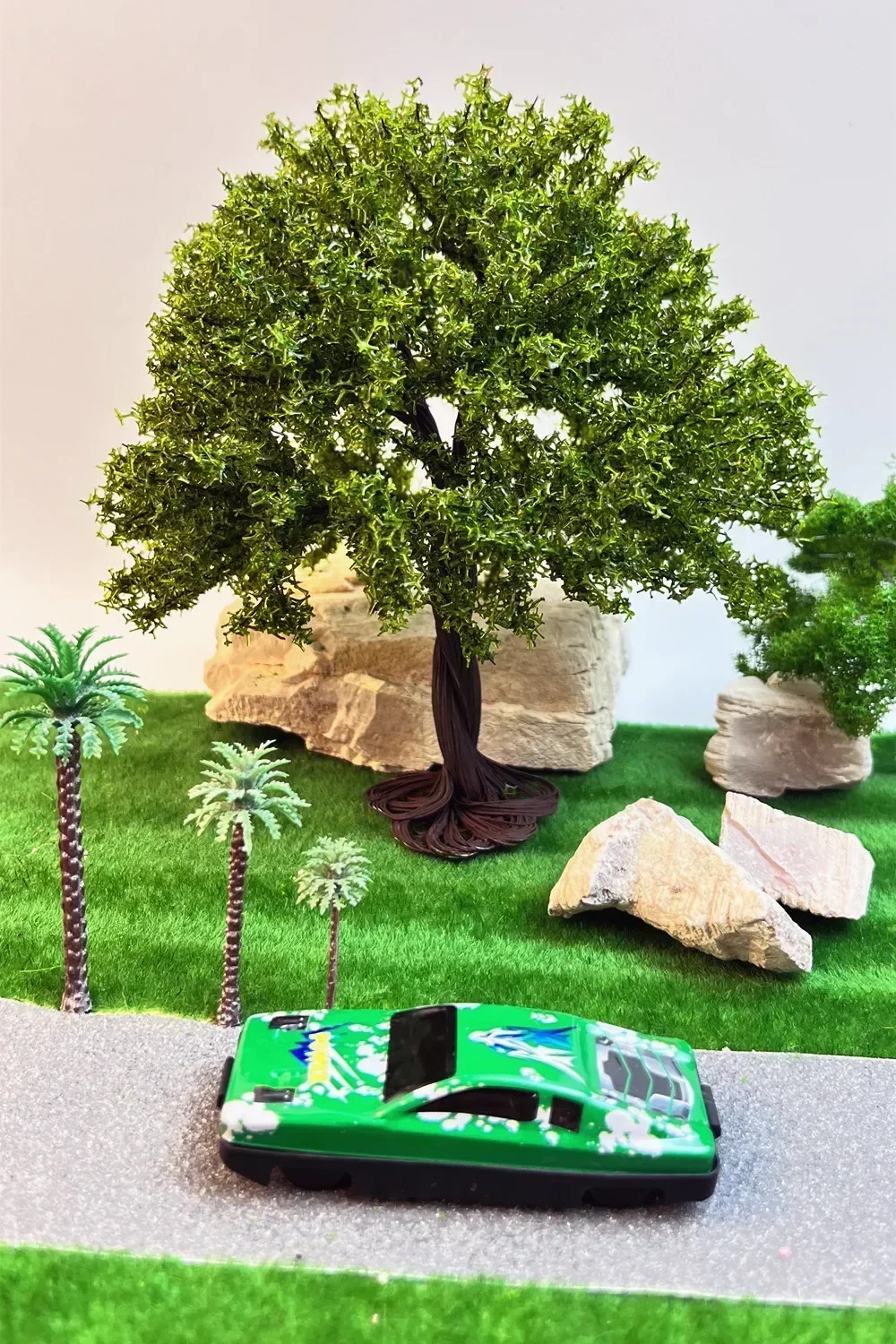 Creative handmade DIY building model Sandtable model tree height 10-28cm model green tree train railway railroad layout 1:87 4