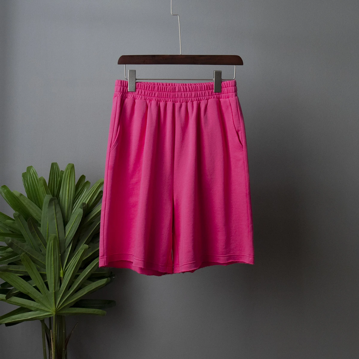 Rose red Shorts