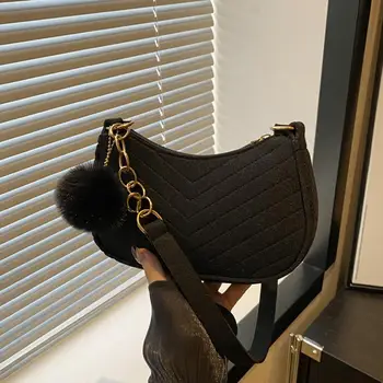 Mini Women Shoulder Bags Fashion Felt Women's Bag Design Advanced Underarm Handbags Mini Saddle Bag 1