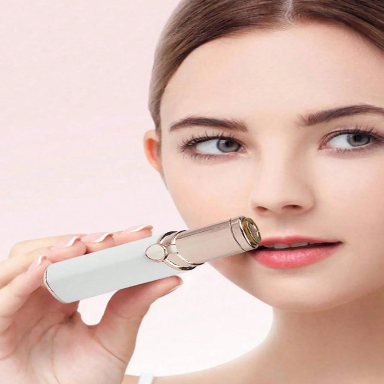 1pc Portable Nose Hair Trimmer,Women's Lipstick Portable Shaver -White And Red;Nose Hair Trimmer Nose Shears -B