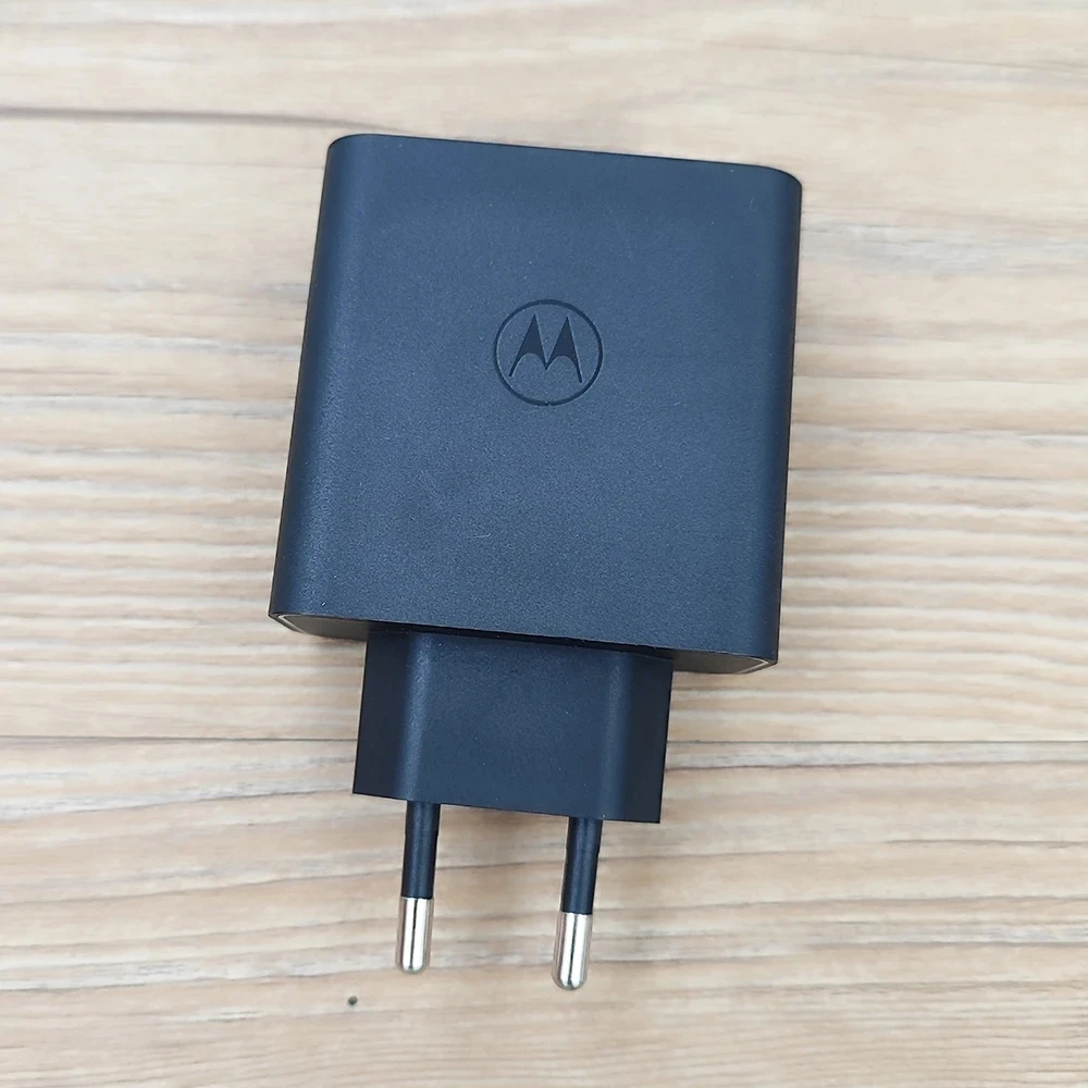 thumbnail image 1 of Cargador rápido Turbo original de 125 W para Motorola, adaptador de corriente de pared con enchufe europeo, cable USB C a tipo C para Moto X50 Ultra X40 X30 Pro, 1 of 4