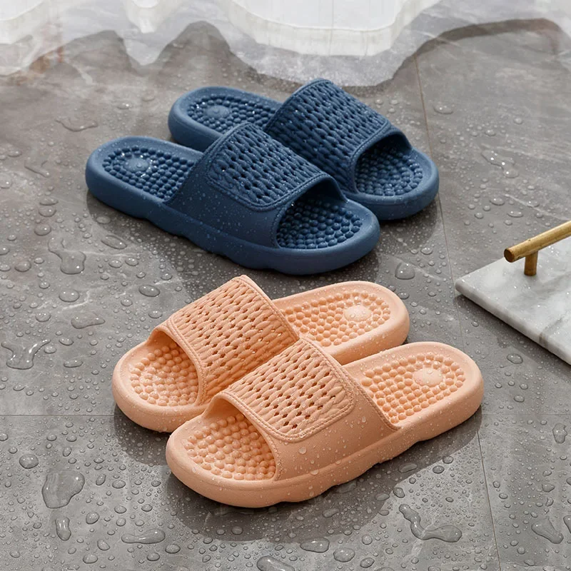 

0240 New Women Foot Massage Slippers Men Slipper Indoor Bathroom Non-slip Soft Slides Couples Breathable Relief Feet Hollow Out
