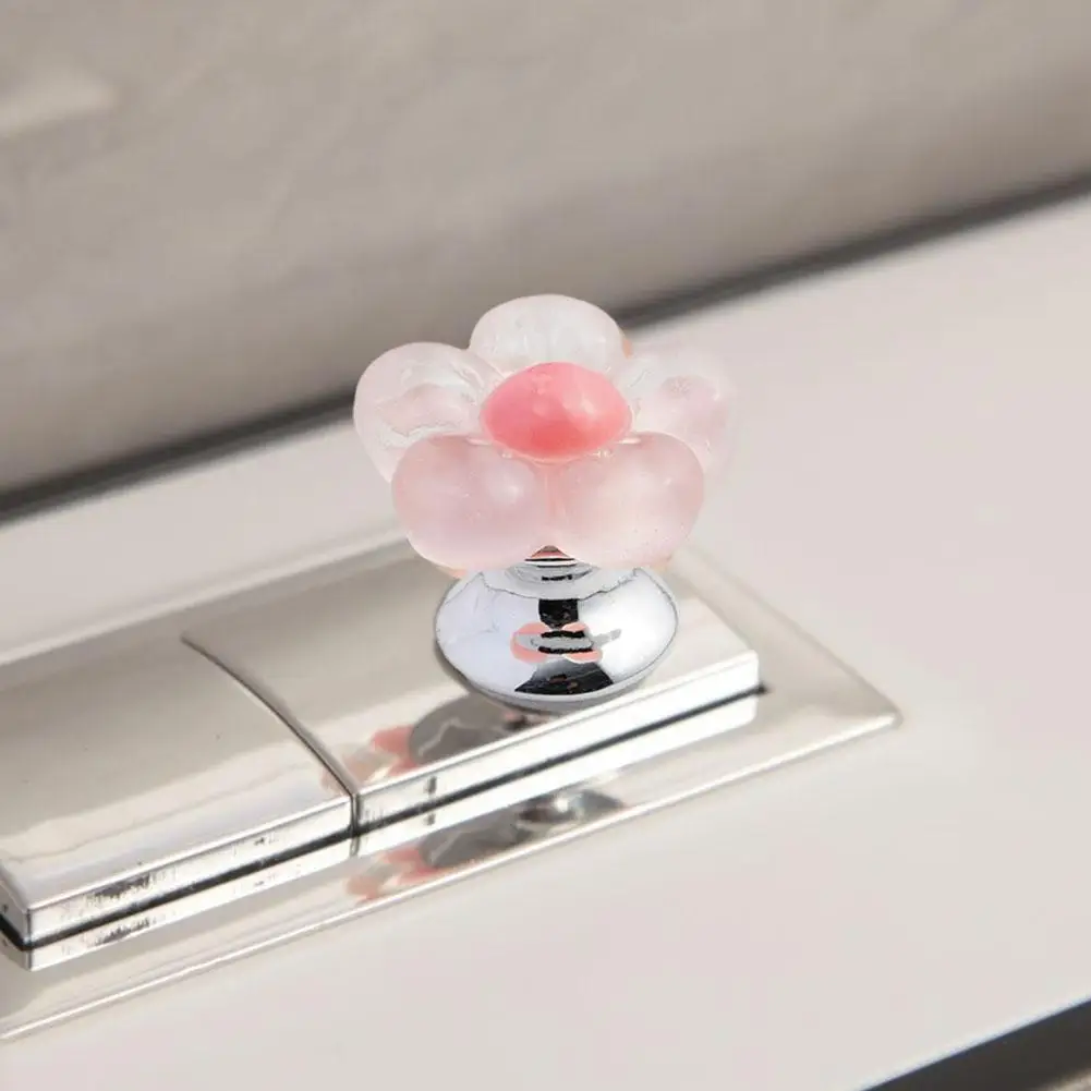 Toilet Flush Button Heart Handle Toilet Press Button Long Nail Protector Press Tank Push Switch Toilet Bath Room Water Flush Button Home Tool