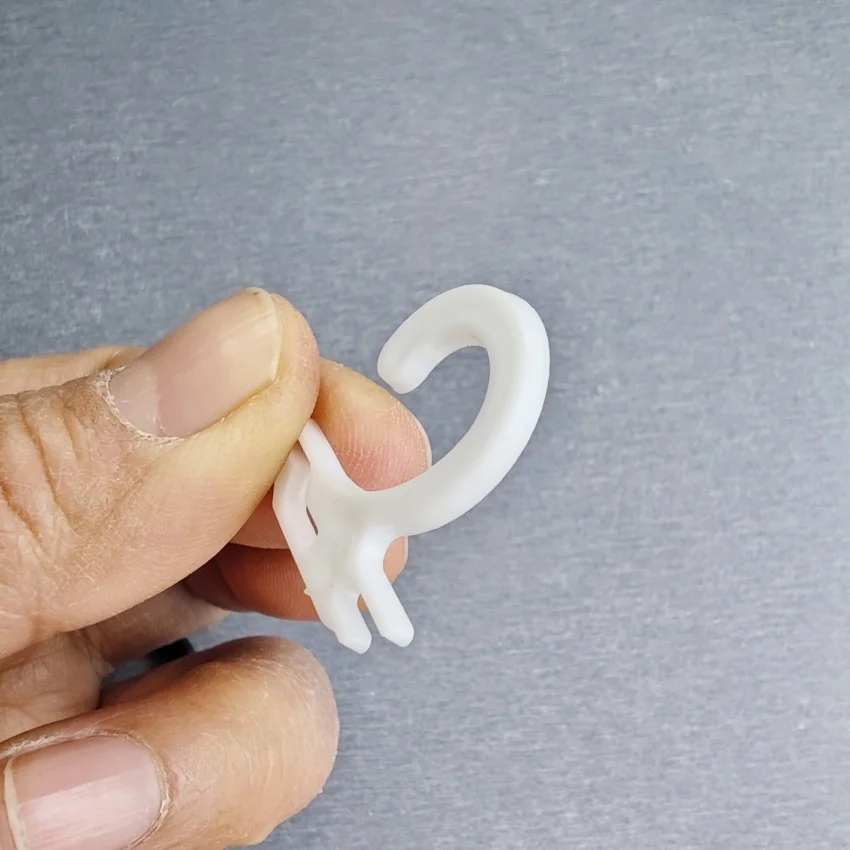 2000pcs 25x25mm 플라스틱 플랫 양말 포장 가방 디스플레이 후크 행거 의류 액세서리