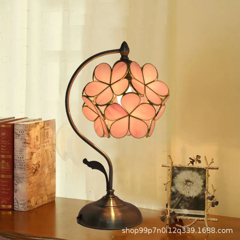 

Chinese Retro Creative Glass Brass Table Lamp Home Dining Room Bedroom Romantic Wedding Lamp Pink Flower Ambience Light