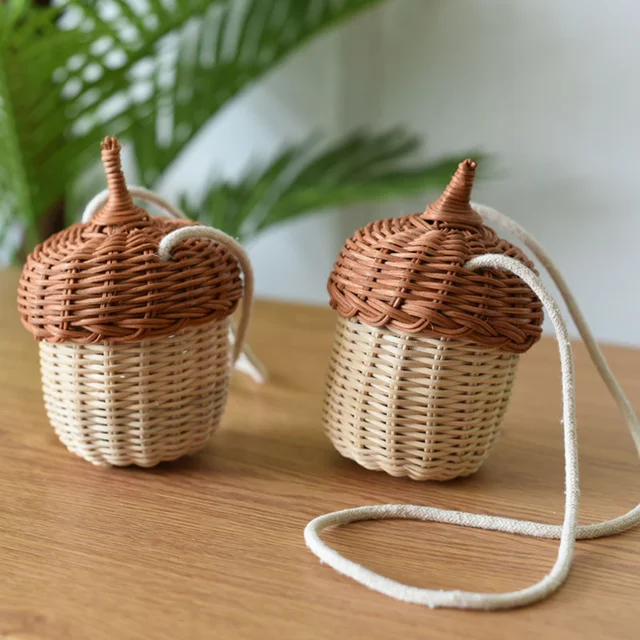 New Acorn-shaped Storage Basket Hand-woven Round Rattan Bags Bucket Tropical Beach Style Woven Shoulder Bag Photo Props