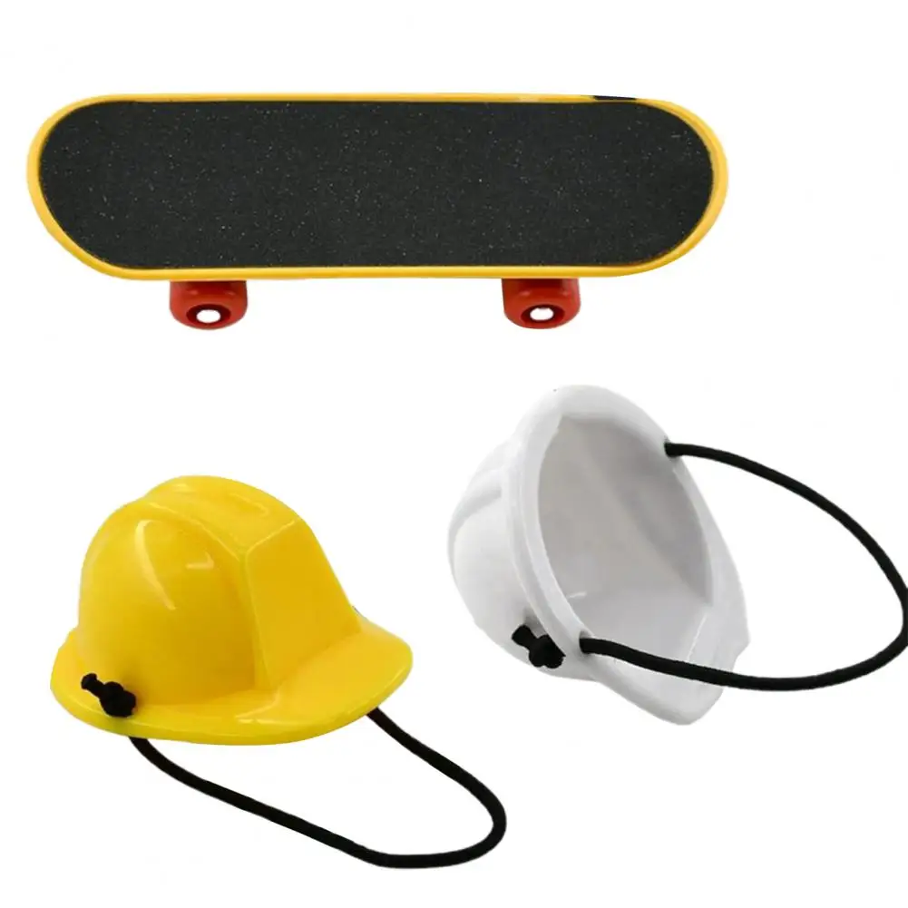 Useful Small Engineer Hat Funny Anti-crack Rotary Wheel Lizard Construction Helmet Small Pet Toys Exercise Decompression