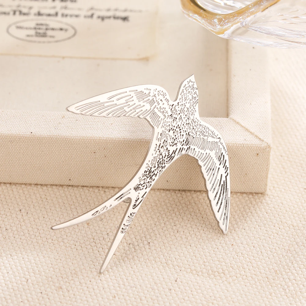 Stainless Steel Broochs Fashion Personality Pin Designs Drawing Swallow Brooch For Women Jewelry Banquet Gifts 2023 New Trendy