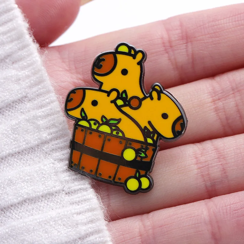 Cartoon Cute Water Dolphin Bubble Pomelo Bath Design Spilla Moda Personalizzata Versatile In Metallo Smaltato Badge Borse Accessori