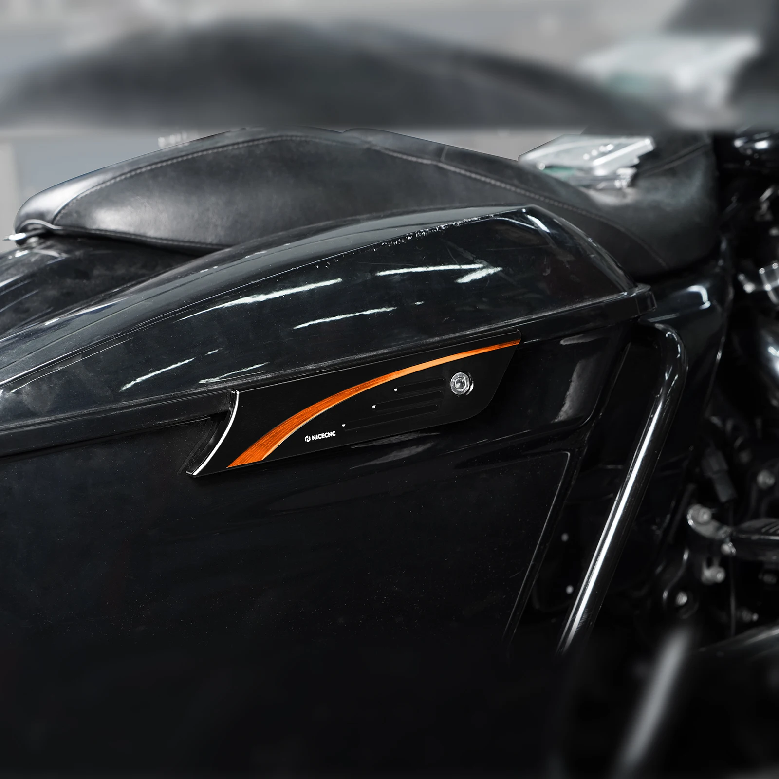 Satteltaschen-Verriegelungsabdeckungen für Harley Street Glide FLHX FLHXS 2014–2023, Road King FLHP FLHR 2014–2022, Road Glide FLTRX 2015–2023 – Detail 4
