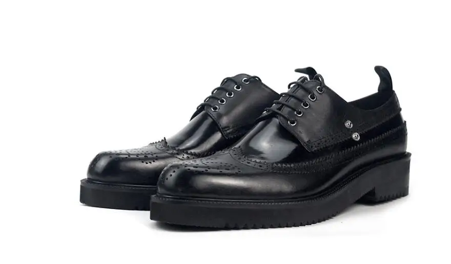 

New Style Carved Brogue Shoe Black Wedding shoes Genuine Leather Formal Dress shoes for men Men's shoes High Quality Lace up