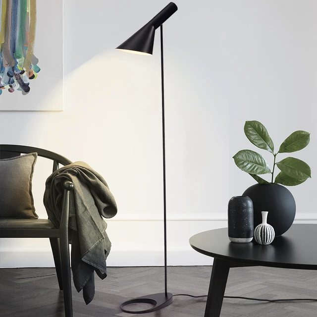 Corner Floor Lamp Led | Minimal Nordic Decoration Standing Tripod Lamps  Ligh (Warm White)