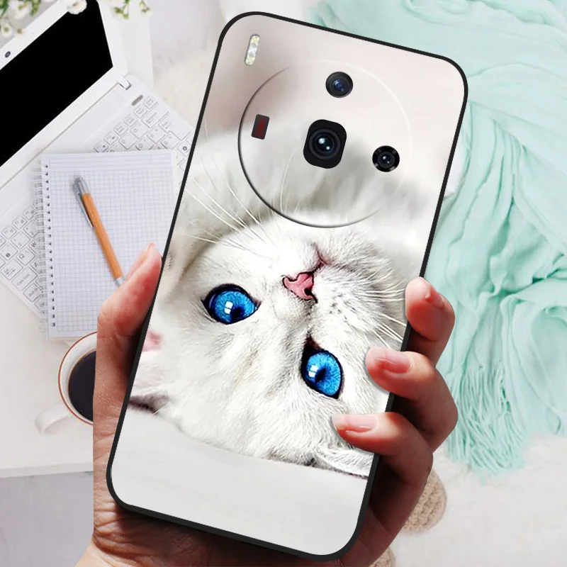 Enhance your device protection with this premium silicone shockproof phone case featuring a soft yet durable cover for superior defense and style.