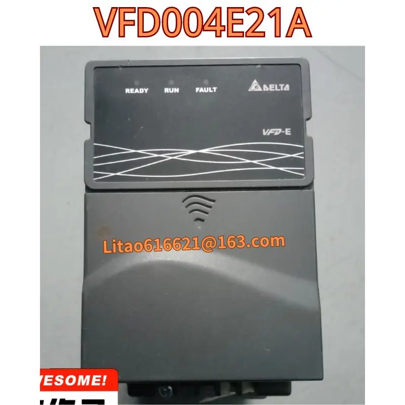 

Used original frequency converter VFD004E21A 0.4kw 220V function test OK