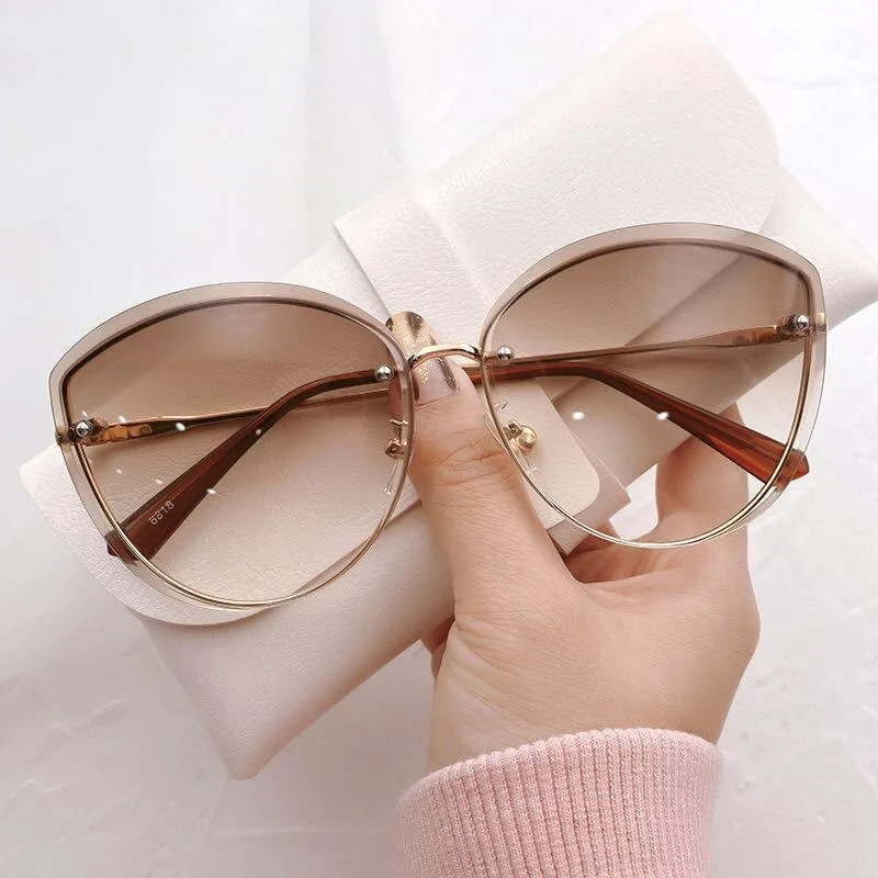 

Vintage Cat Eye Frame Sunglasses Women Luxury Brand Designer Fashion Female Eyewear Retro Trendy Sun Shades Oculos De Sol