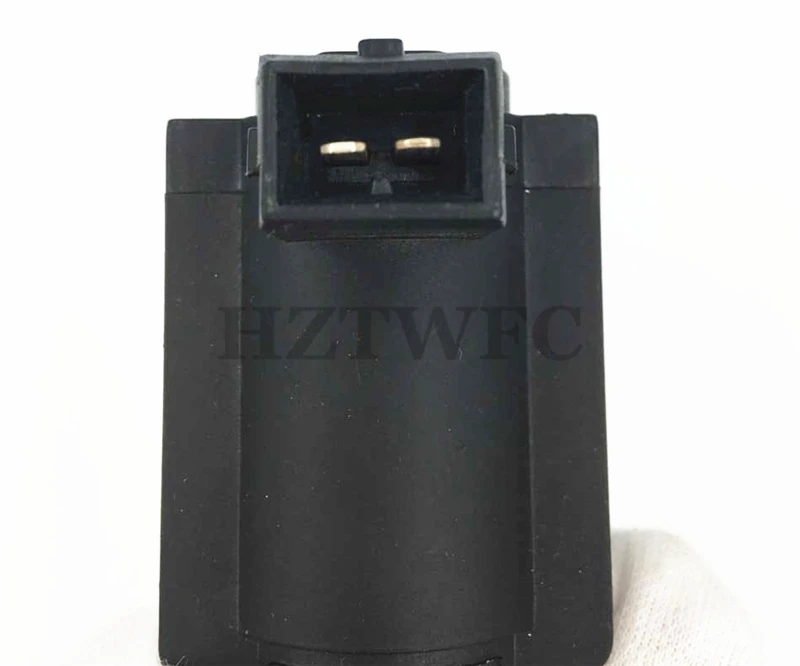 Turbo Pressure Solenoid Valve For Nissan Pathfinder Navara 14956-EB300 14956-EB30A 14956-EB70B 14956-EB70A