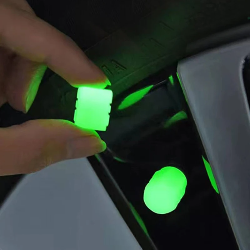 빛나는 밸브 모자 형광 녹색 파란색 밤 빛나는 자동차 오토바이 자전거 바퀴 스타일링 타이어 허브 유니버설 모자 장식 4Pcs