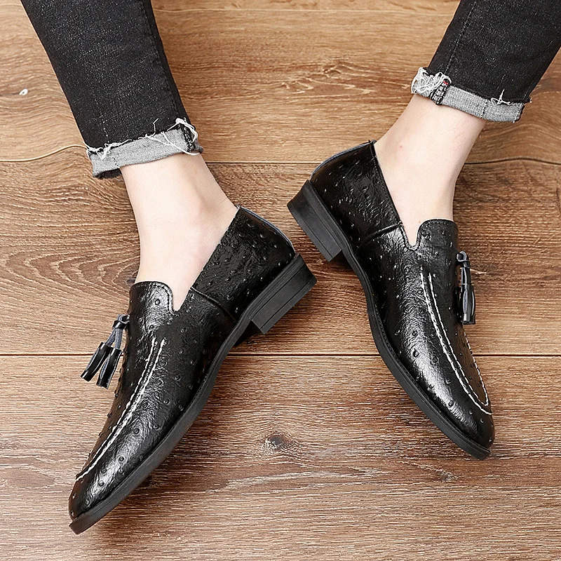 Brand White Tassel Men's Leather Shoes Casual Moccasin Homme Men's Oxford Shoes Flat Men's Boat Shoes Business Men's Loafers