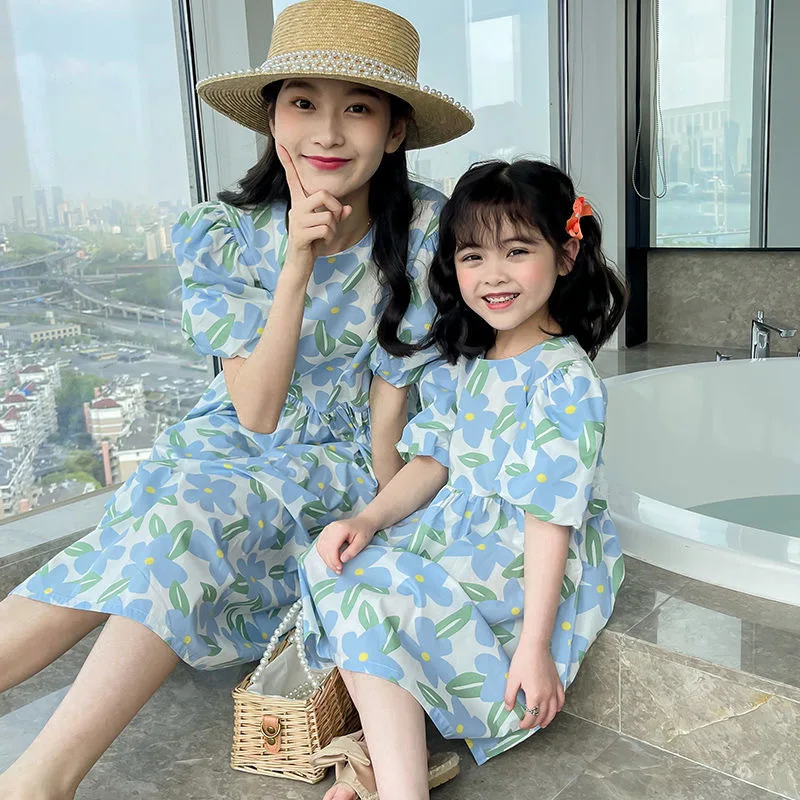 New Fashion Floral Mom And Daughter Dress Cute Family Matching Party Parent-Child Outfits Christmas Carnival Mother Kids Clothes