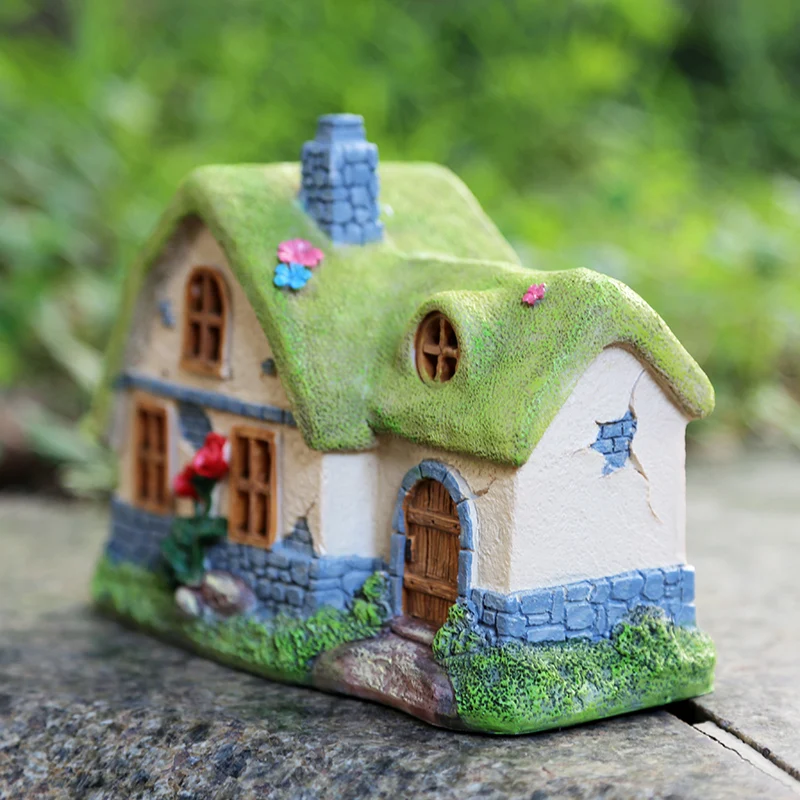

Cartoon Resin Solar Energy House Statue Ornaments Outdoor Courtyard Micro Landscape Statue Crafts Garden Decoration Accessories