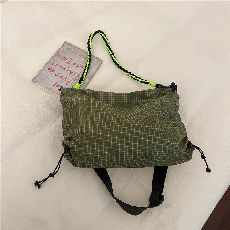 Elegant Women's Large-Capacity Plaid Tote Bag