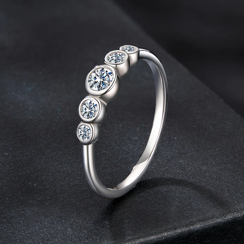 Bamoer U Bezel Moissanite Ring Round Cut 5 Stones Lab Diamond for Woman 925 Sterling Silver Original Sparkling Gift D Color VVS1 5