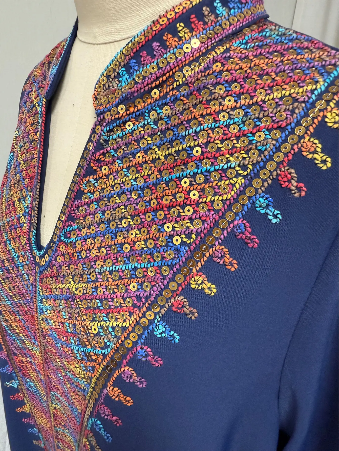 2025 New Luxury Muslim Abaya Navy Blue with Colorful Embroidery Detailing Ideal for Dubai Formal Occasions Modest Islam Clothing 6 2025 New Luxury Muslim Abaya Navy Blue with Colorful Embroidery Detailing Ideal for Dubai Formal Occasions Modest Islam Clothing - Image 6