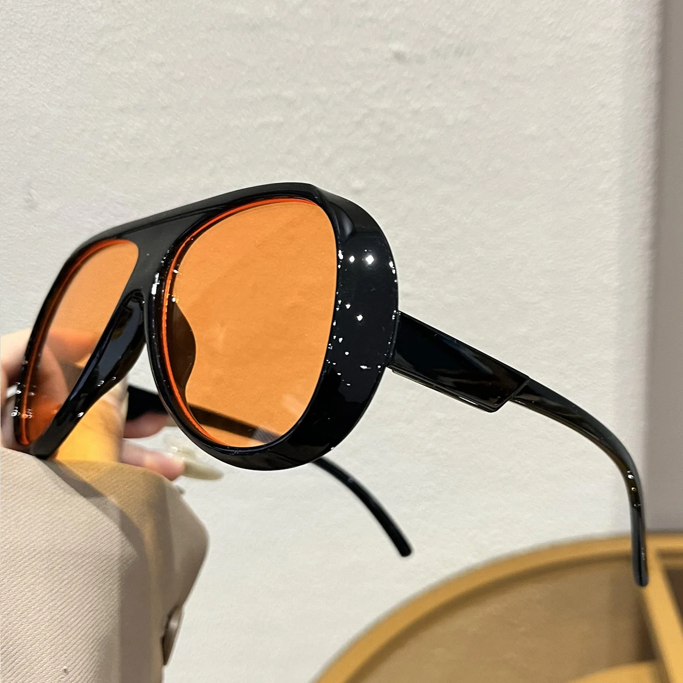 Vintage Aviator Oversized Pilot Sunglasses - Trendy Luxury Design