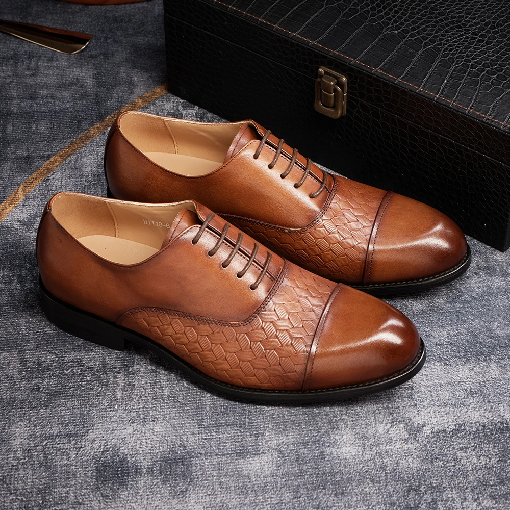 Klassische Herren-Oxford-Schuhe aus echtem Leder, handgefertigt, spitzer Zehenbereich, kariert, zum Schnüren, formelle Business-Kleiderschuhe für Hochzeitsfeier – Detail 20